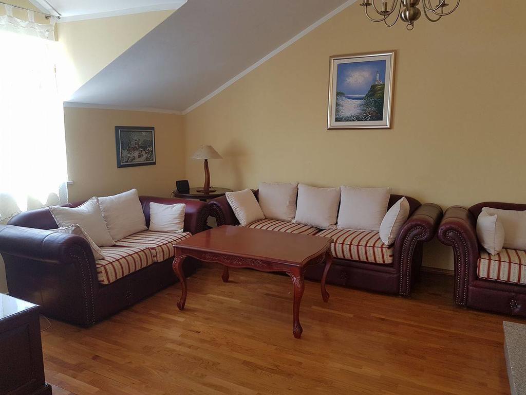 Apartments M&E Mokošica Екстериор снимка