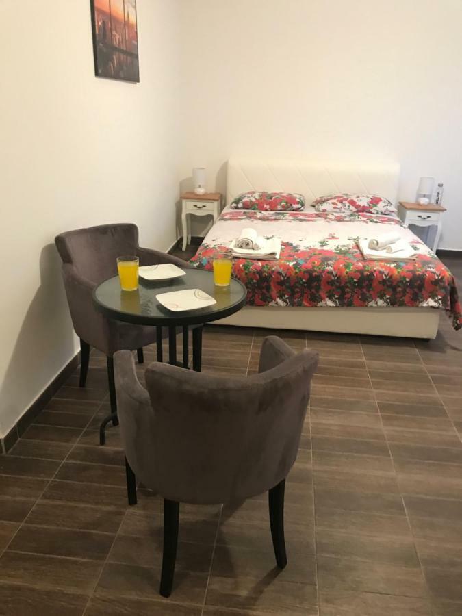 Apartments M&E Mokošica Екстериор снимка