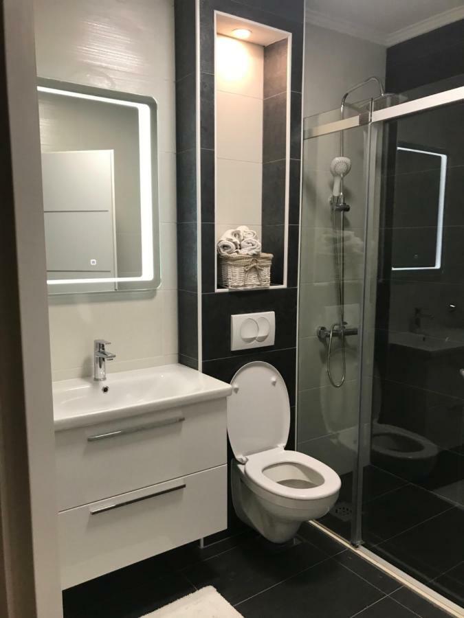 Apartments M&E Mokošica Екстериор снимка